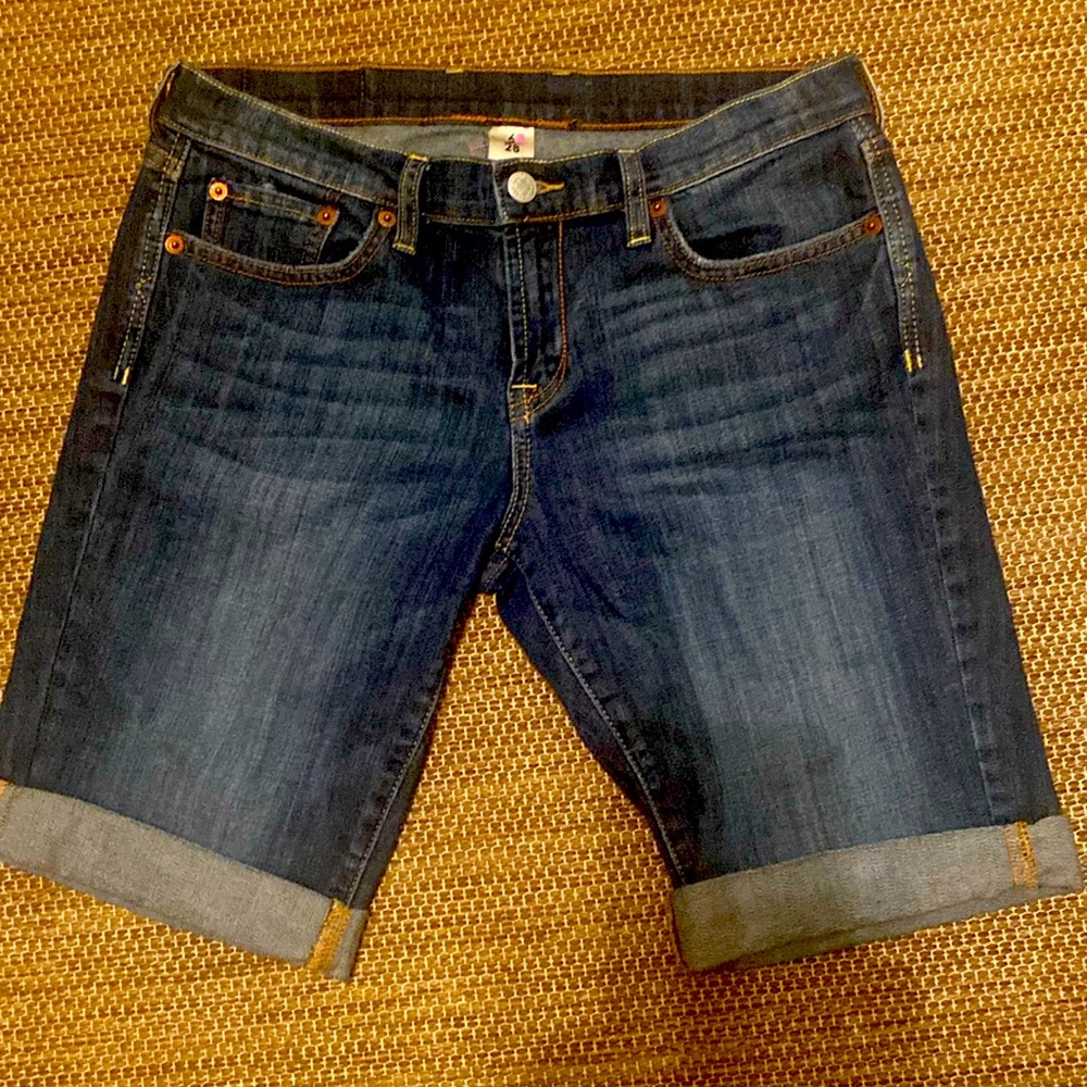 Lucky Brand Denim Shorts. Size 6.